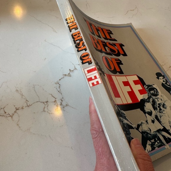 The Best of Life Magazine Book Collectible Avon Publishers Copyright 1973 Soft - Picture 2 of 11